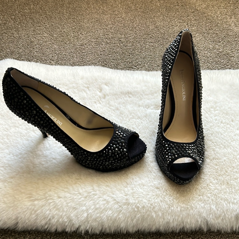 Enzo Angiolini studded pumps